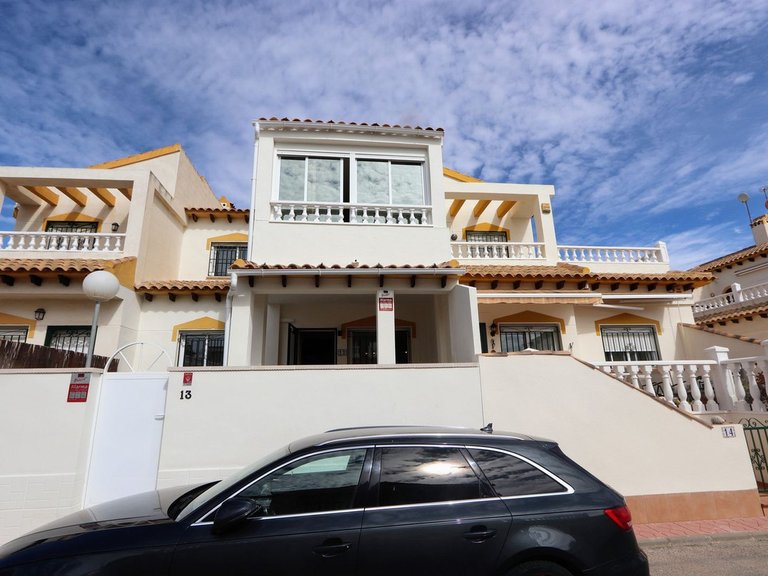 Town House for Sale in Punta Prima, Alicante 35
