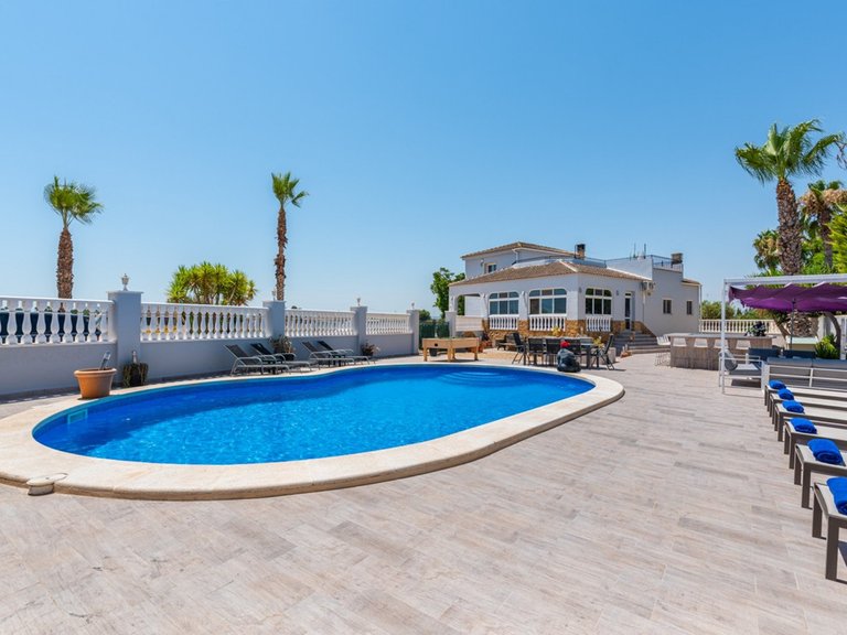 Villa for Sale in Catral, Alicante 7