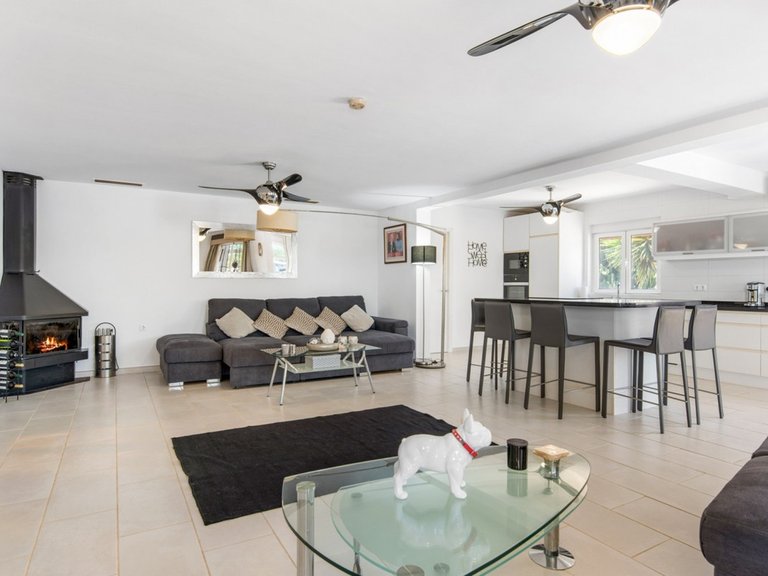 Villa for Sale in Catral, Alicante 15