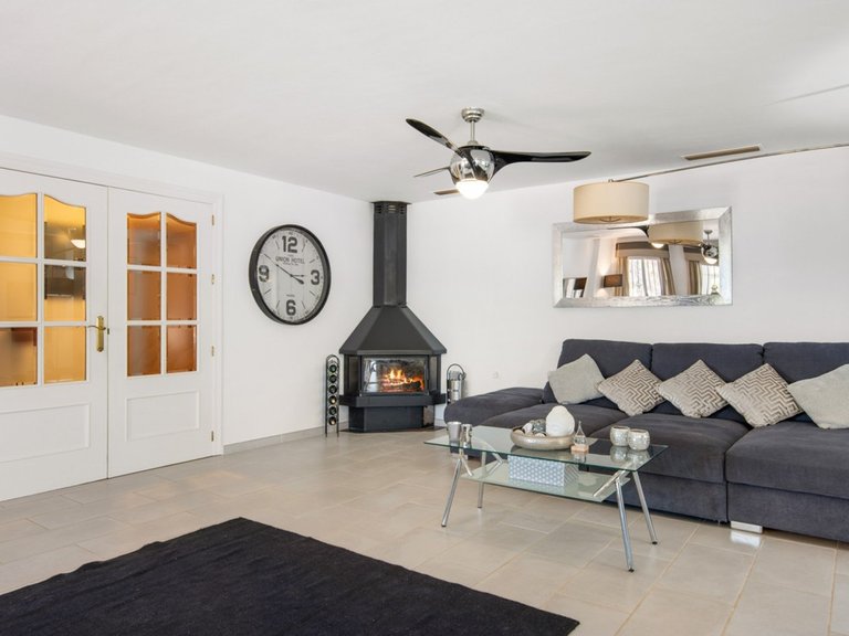 Villa for Sale in Catral, Alicante 17