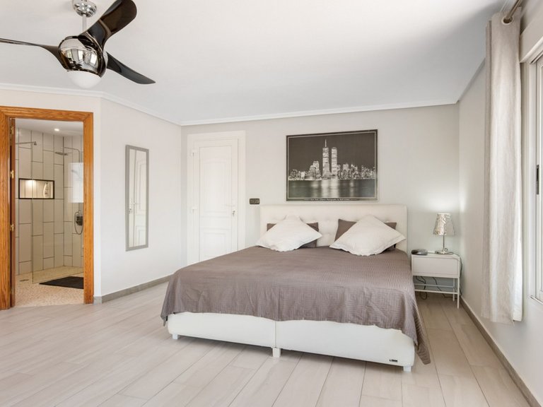 Villa for Sale in Catral, Alicante 27