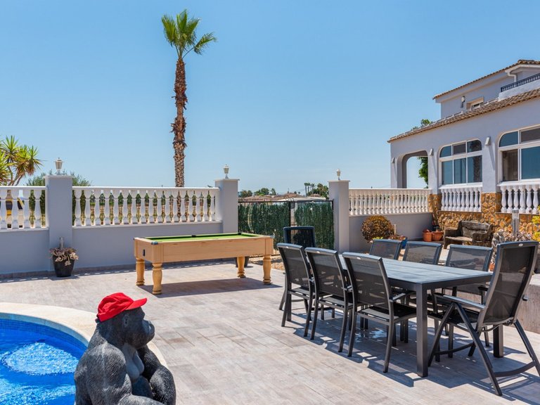 Villa for Sale in Catral, Alicante 37