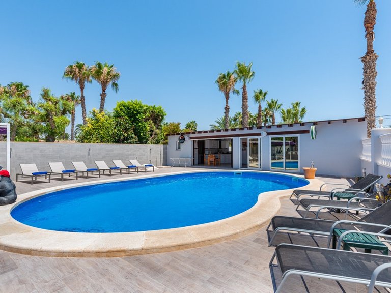 Villa for Sale in Catral, Alicante 38