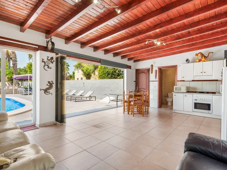 Villa for Sale in Catral, Alicante 43