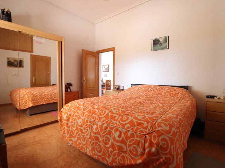 Villa for Sale in Albatera, Alicante 13