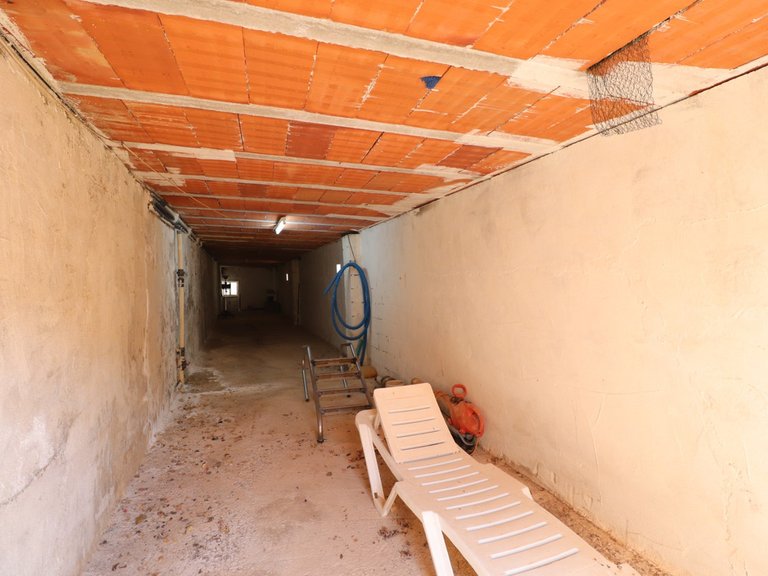 Villa for Sale in Albatera, Alicante 26