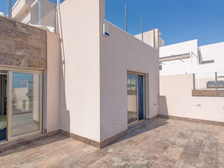 Villa for Sale in Villamartin, Alicante 19
