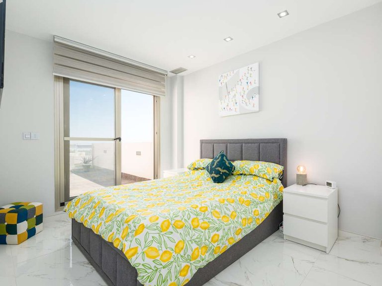 Villa for Sale in Villamartin, Alicante 36