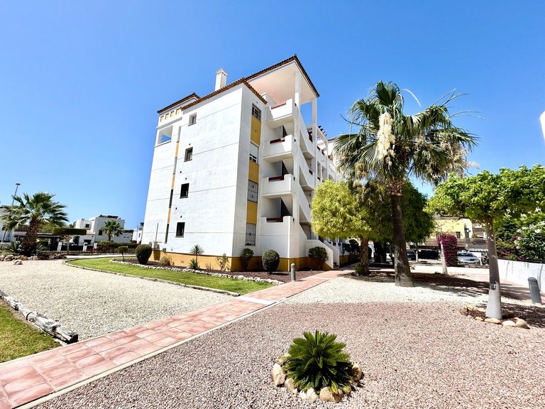 Apartment for Sale in Villamartin, Alicante 1