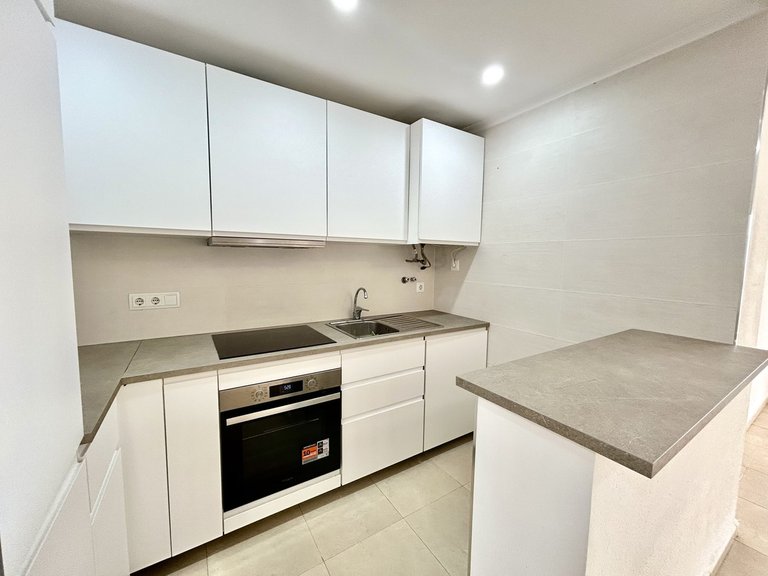 Apartment for Sale in Villamartin, Alicante 8