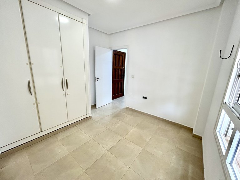 Apartment for Sale in Villamartin, Alicante 15