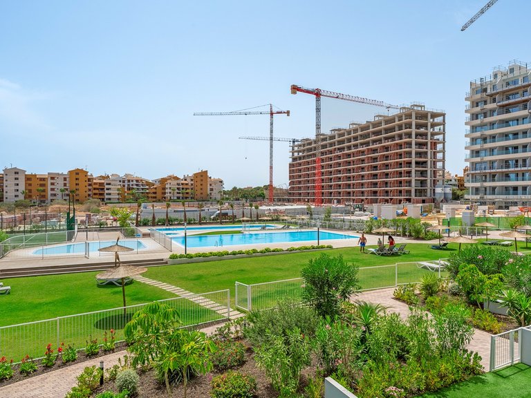 Apartment for Sale in Punta Prima, Alicante 26