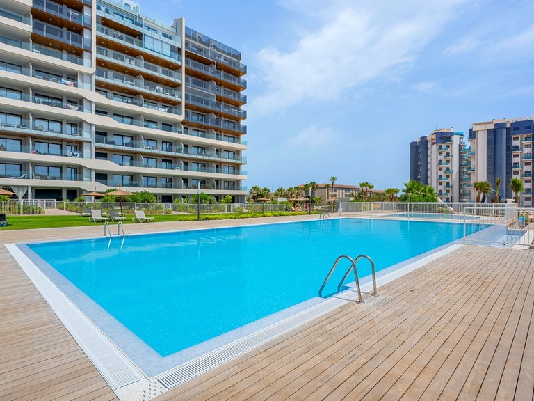 Apartment for Sale in Punta Prima, Alicante 35