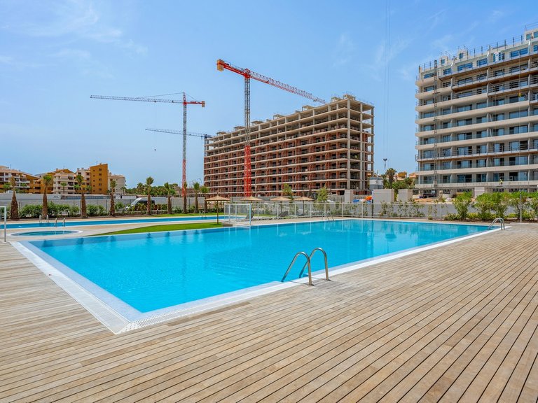 Apartment for Sale in Punta Prima, Alicante 37