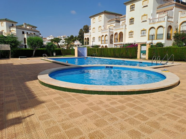 Apartment for Sale in Torrevieja, Alicante 1