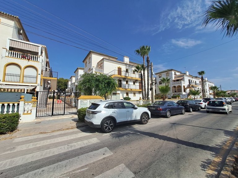 Apartment for Sale in Torrevieja, Alicante 11