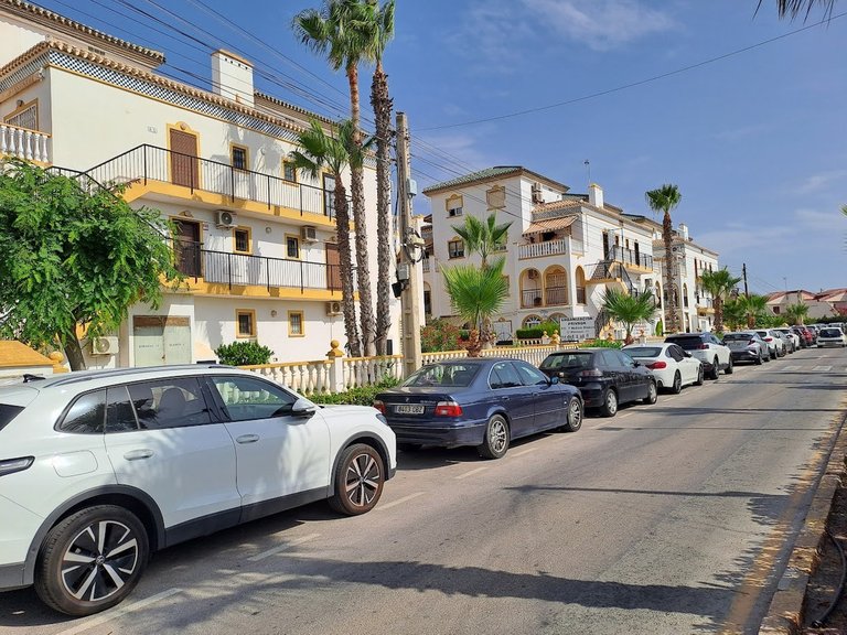 Apartment for Sale in Torrevieja, Alicante 13