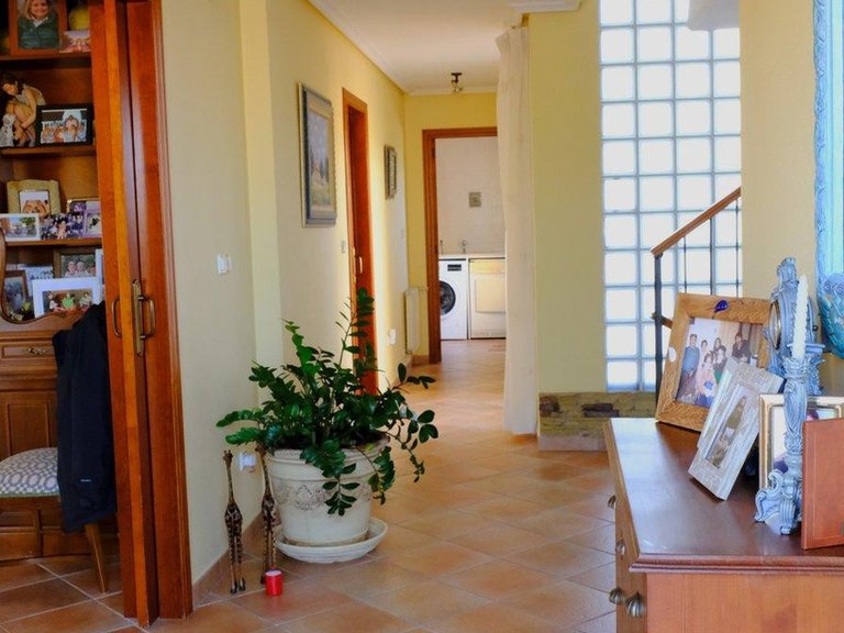 Villa for Sale in Orihuela, Alicante 18
