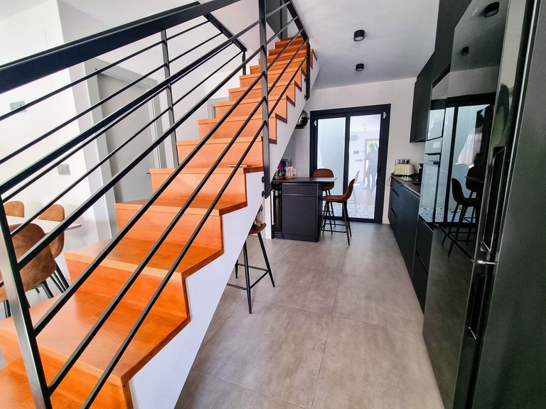 Villa for Sale in Mil Palmeras, Alicante 4