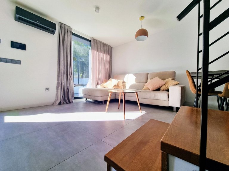 Villa for Sale in Mil Palmeras, Alicante 6