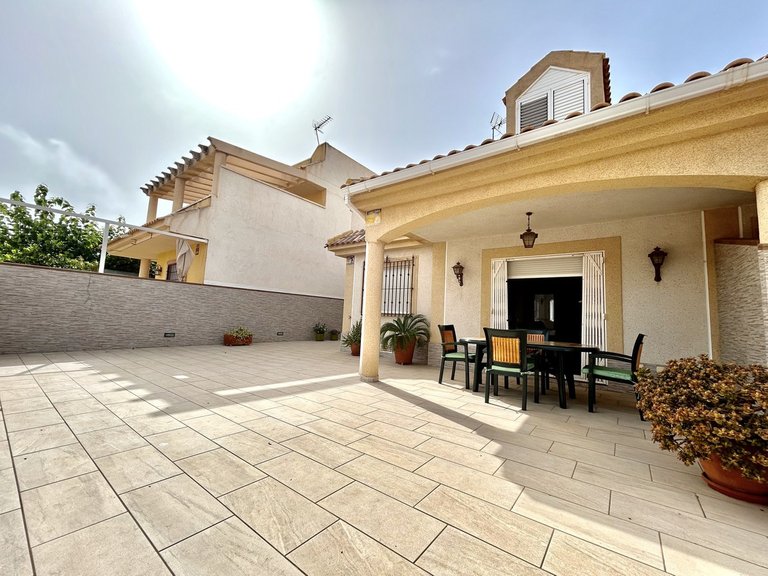 Town House for Sale in Torre De La Horadada, Alicante 2