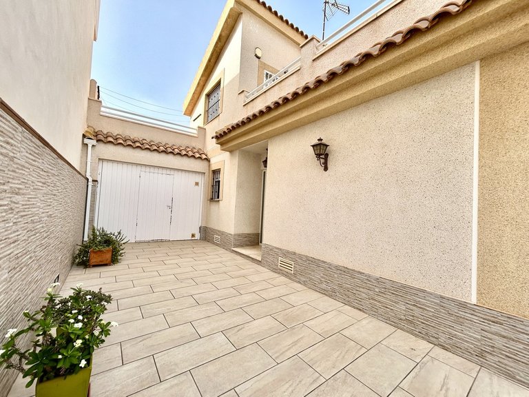Town House for Sale in Torre De La Horadada, Alicante 35