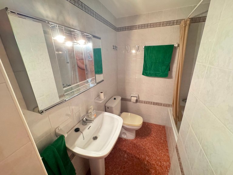 Apartment for Sale in Guardamar Del Segura, Alicante 15