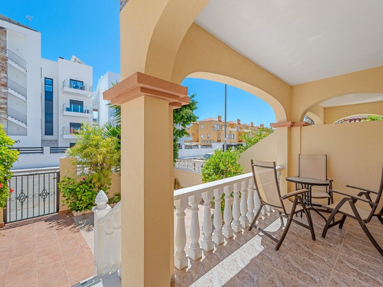 Town House for Sale in La Zenia, Alicante 6