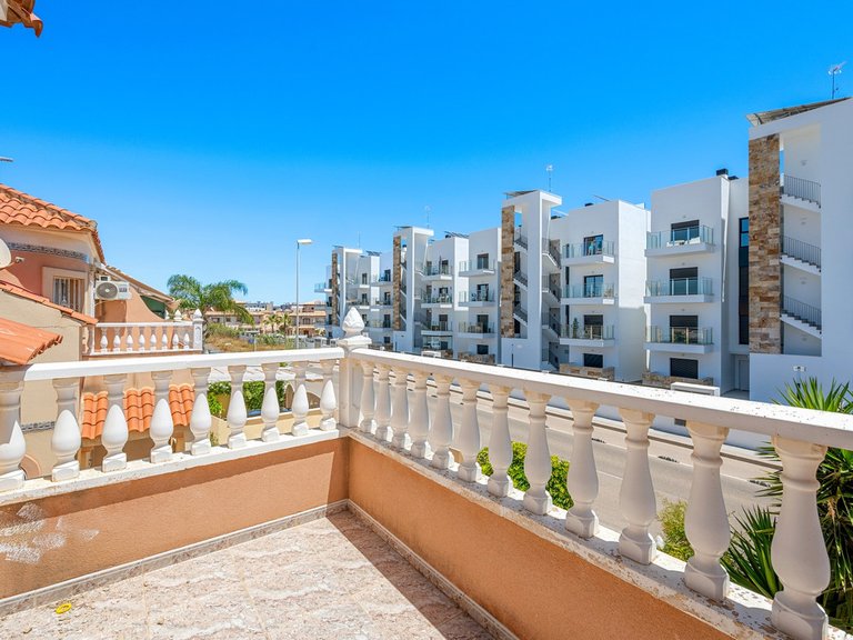 Town House for Sale in La Zenia, Alicante 25