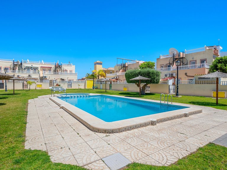 Town House for Sale in La Zenia, Alicante 35