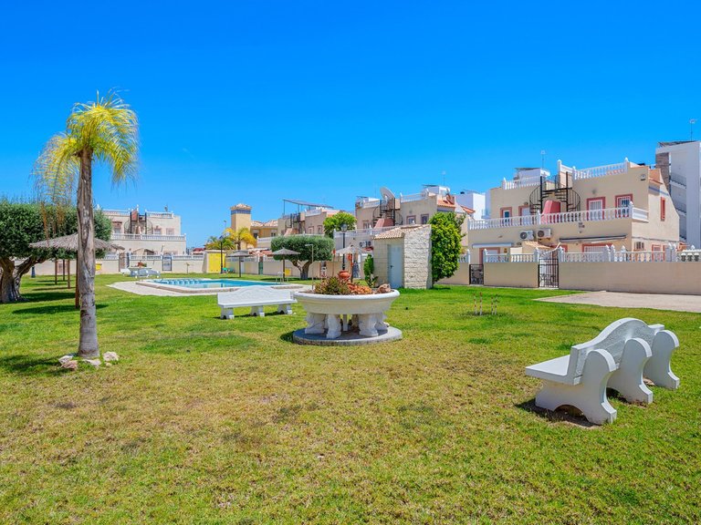 Town House for Sale in La Zenia, Alicante 36