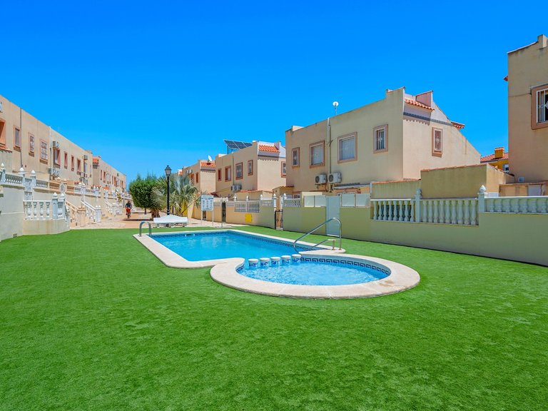 Town House for Sale in La Zenia, Alicante 37