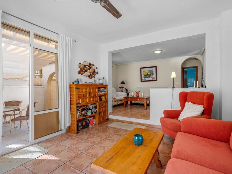 Villa for Sale in Playa Flamenca, Alicante 4