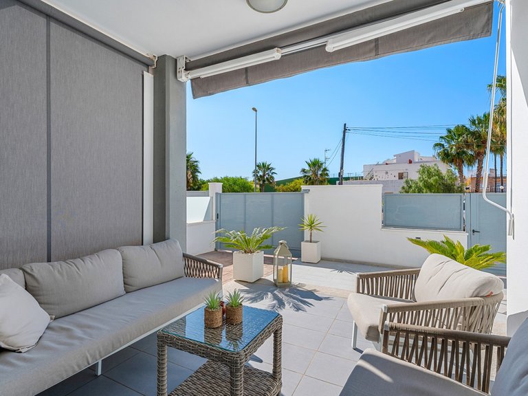 Town House for Sale in La Florida, Alicante 8
