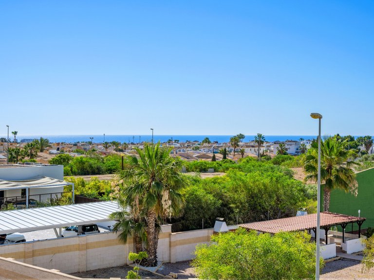 Town House for Sale in La Florida, Alicante 43