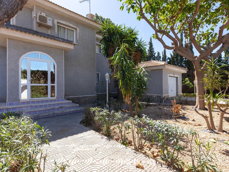 Villa for Sale in Ciudad Quesada, Alicante 36