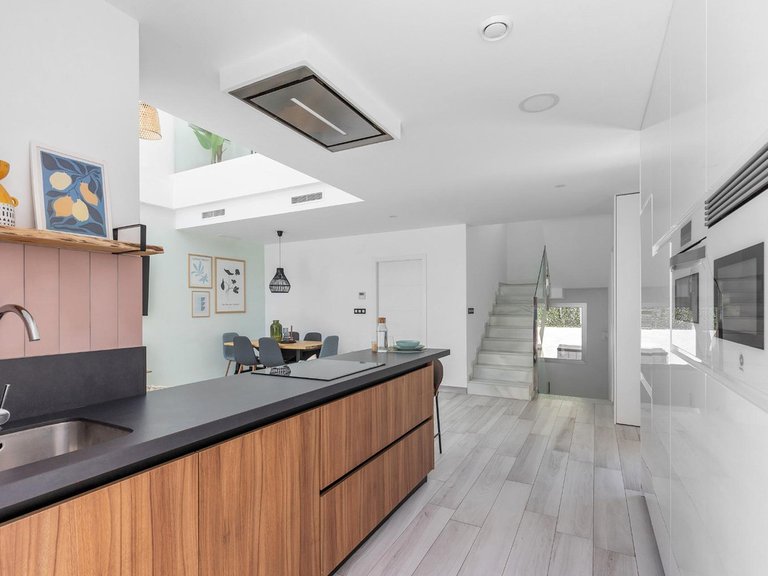 Villa for Sale in Cabo Roig, Alicante 10