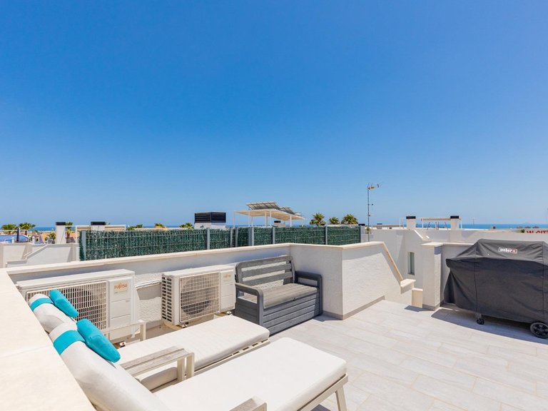 Villa for Sale in Cabo Roig, Alicante 15