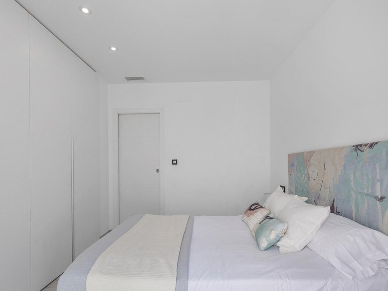 Villa for Sale in Cabo Roig, Alicante 21