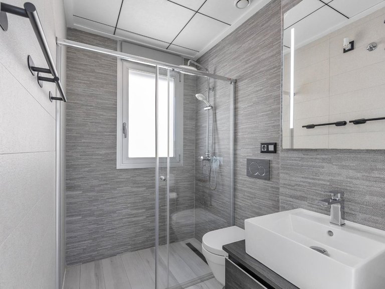Villa for Sale in Cabo Roig, Alicante 22