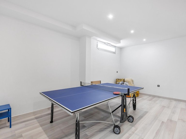 Villa for Sale in Cabo Roig, Alicante 30