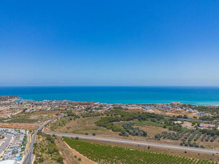 Villa for Sale in Cabo Roig, Alicante 47