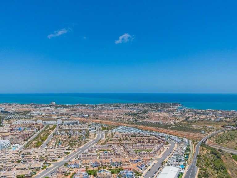 Villa for Sale in Cabo Roig, Alicante 48