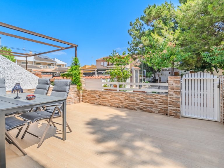 Town House for Sale in Los Alcazares, Murcia 30