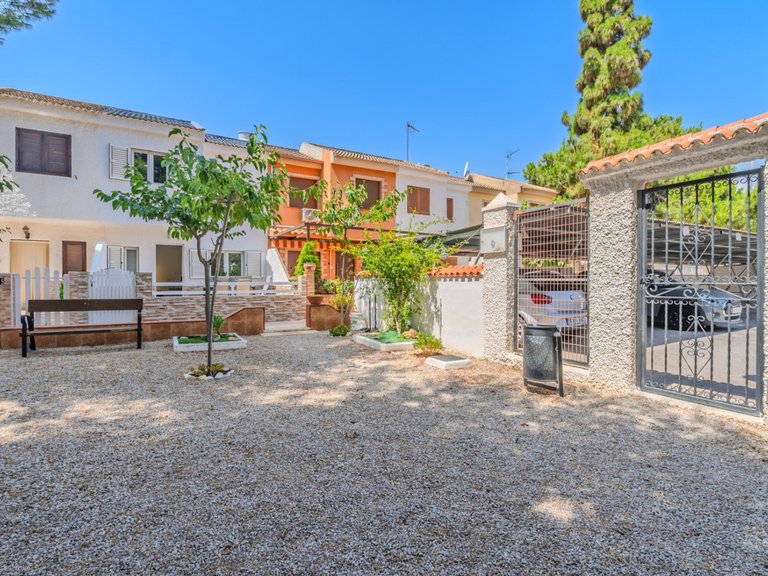 Town House for Sale in Los Alcazares, Murcia 33