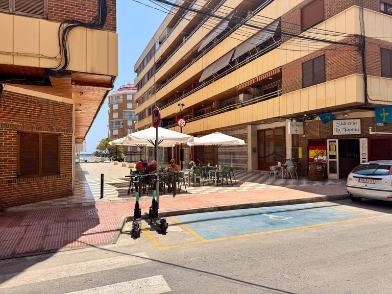 Apartment for Sale in Torrevieja, Alicante 28