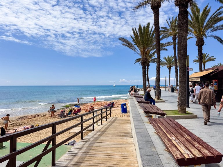 Apartment for Sale in Torrevieja, Alicante 34