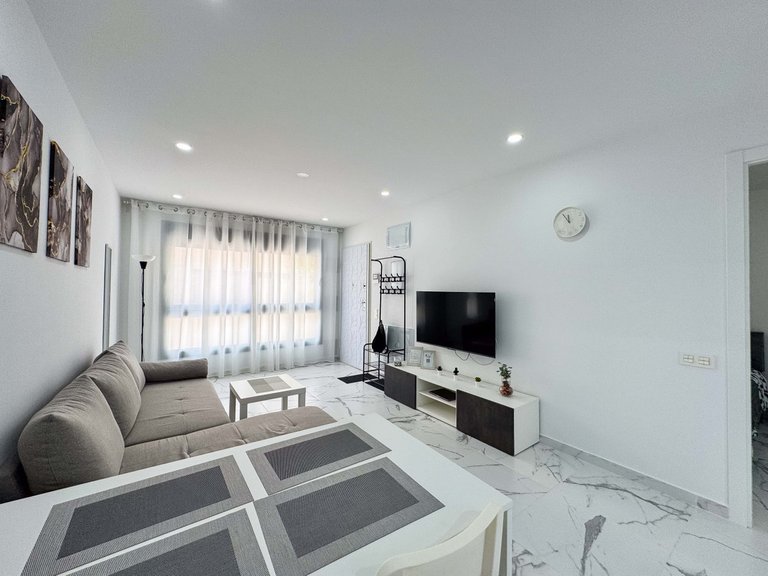 Apartment for Sale in Torrevieja, Alicante 9