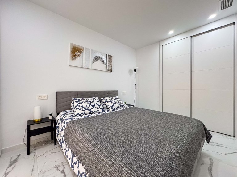 Apartment for Sale in Torrevieja, Alicante 15