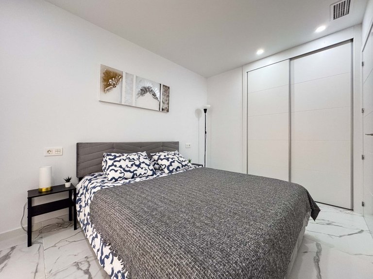Apartment for Sale in Torrevieja, Alicante 16